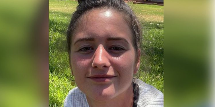 Potraga za njemačkim ruksakom koji nedostaje u ruralnoj Australiji pojačava se dok policija pronalazi napušteni kombi