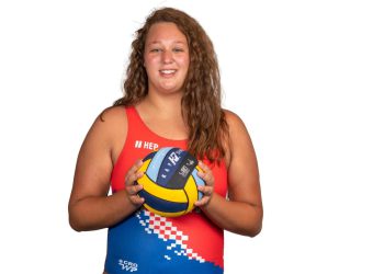 Povijesna utakmica za hrvatski ženski vaterpolo u kojoj je nastupila i Nina Jazvin, Jugašica iz Župe dubrovačke