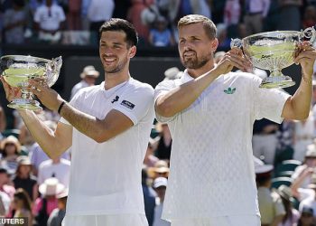 Povijest Wimbledona stvara se dok Julian Cash i Lloyd Glasspool postaju prvi prvakinja muških udvostručavanja u 89 godina