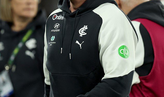 Prijetnja užasom smrti AFL treneru ili loš pokušaj šale? Footy obožavatelji podijeljeni su s porukom od 15 riječi koja je navijača zabranjena pet godina – što mislite?