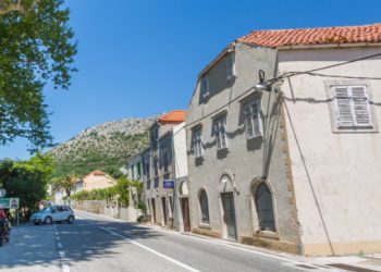 Problem u Trstenom: Mještani zgroženi zbog curenja septičke jame