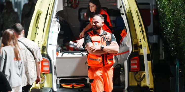 Prva noć Ultre protekla mirno: Hitna imala 41 intervenciju, najčešće zbog iscrpljenosti i lakših ozljeda