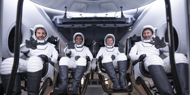 Prvi indijski astronaut za posjet ISS Povratak na Zemlju (video) – RT Indija