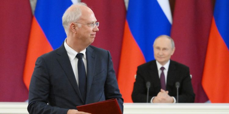 Putin Aide donosi presudu o novim sankcijama EU – RT Rusija i bivši Sovjetski Savez