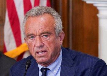 RFK JR želi da Kanada pomilova 400 noja