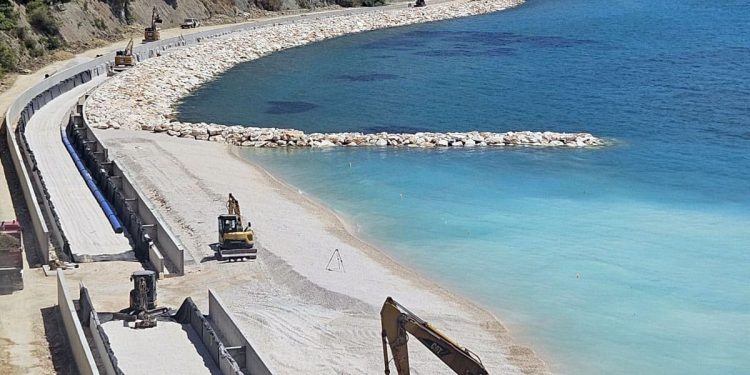 Radovi ne staju: Šetnica od Duilova do Stobreča sve bliže konačnom izgledu. Sviđa li vam se?