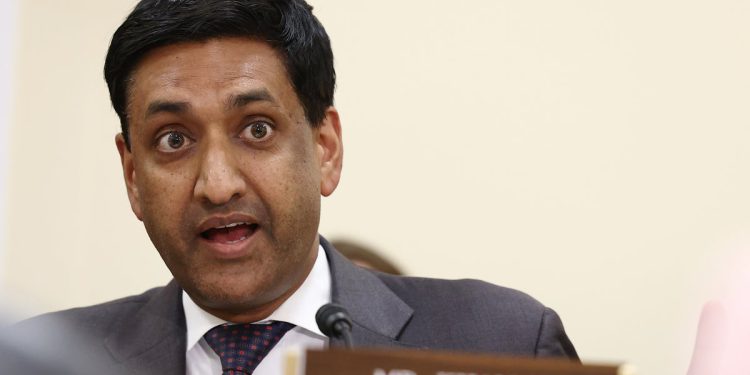 Republikanci blokiraju napore da prisile objavljivanje dosjea Epsteina u Kongresu