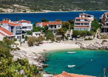 Ribarska večer u Sevidu: Glazba, more i domaći okusi uz Miro Boem & Aritmija bend