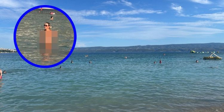 Roditelji u Omišu zgroženi: Strankinja se sunčala u toplesu na plaži punoj djece