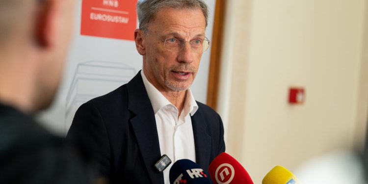 Rok otplate za stambeni do 30 godina, omjer kredita i vrijednosti nekretnine do 90%