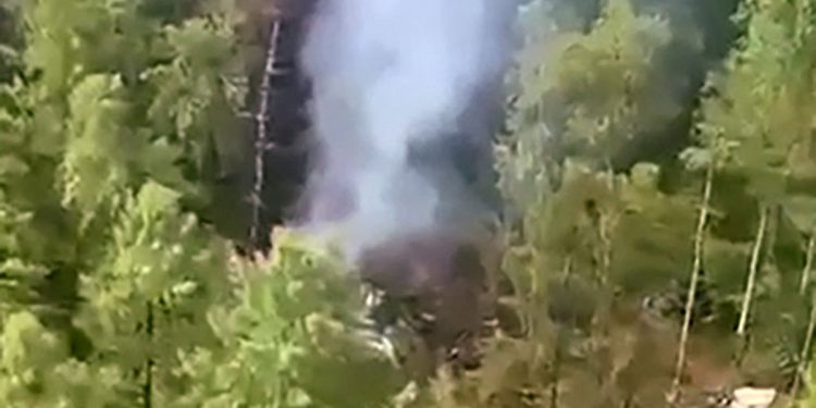 Ruska putnička zrakoplov Airlines Airlines s gotovo 50 ljudi na padu na dalekom Istoku