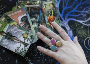 Ruski zakonodavci rezervni vještice – RT Rusija i bivši Sovjetski Savez