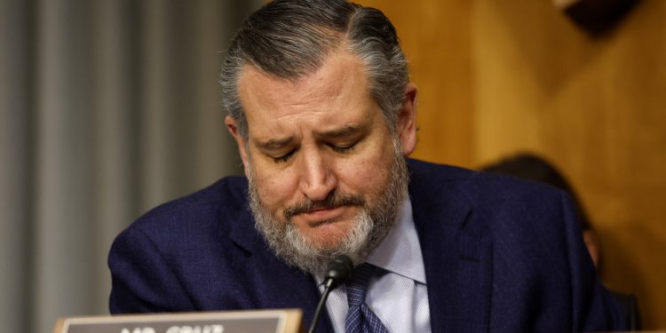 Russiagate je bio drugi američki Pearl Harbor – američki senator – RT World News