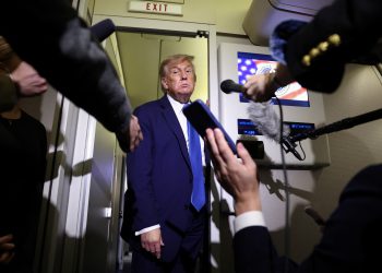 SAD uvodi 35% carine Kanadi, najavio i 20% za većinu zemalja