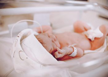 Sat vremena bez pulsa, beba oživjela: Priznato novo čudesno ozdravljenje