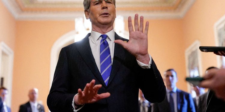 Scott Bessent sugerira da Trumpov rok za trgovinu 1. kolovoza nije važan, dan nakon što ga tajnik trgovine naziva “tvrdim rokom”