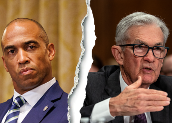 Šef HUD -a Turner eksplodira Powell za obnove Feda usred stambene krize