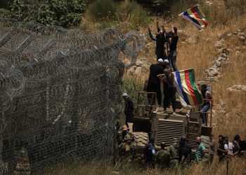 Sirijska vlada i vođe manjinskih manjina najavljuju novo primirja dok se izraelski štrajkovi nastavljaju