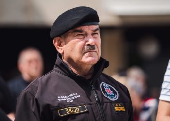 Skejo opet oslobođen zbog pozdrava “Za dom spremni” u Kninu!