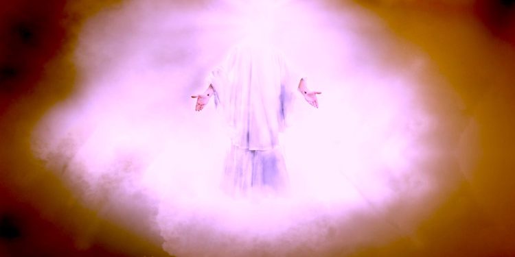 Otac James tvrdi da je vidio Gospu: ‘Najljepša žena koju sam ikada vidio’