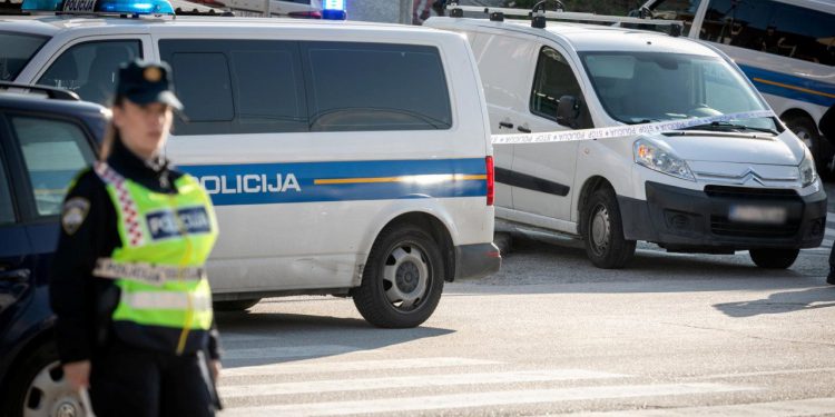 Slobodna Dalmacija – Danas u Splitu čak tri prometne nesreće s ozlijeđenim motociklistima: jedan je zadobio teške ozljede