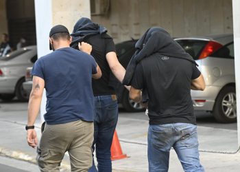 Slobodna Dalmacija – Mladi Makaranin s gomilom droge bježao policiji! Nisu ga spasile ni lažne tablice; evo gdje je na kraju završio