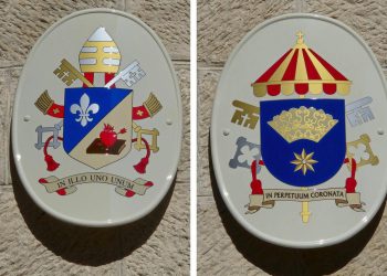 Slobodna Dalmacija – Na crkvi Čudotvorne Gospe Sinjske postavljen je poseban grb. Simbolizira veliku čast i privilegiju…