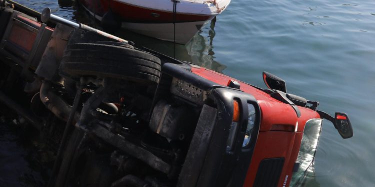 Slobodna Dalmacija – Nautičar u Lučkoj kapetaniji o nesreći koja je iznenadila Splićane: ‘Najvažnije je da nitko nije stradao!’