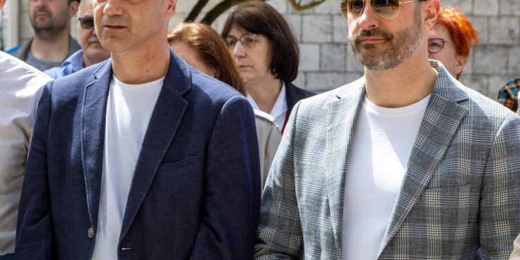 Slobodna Dalmacija – Oglasili se iz sinjskog HDZ-a: ‘Do jučer su govorili da ovdje teče med i mlijeko, a sad je sve katastrofa?‘