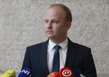 Slobodna Dalmacija – Ovaj je čovjek doveden da napravi ‘remont’ u splitskom SDP-u: ‘Oko Matijevića je bilo zle krvi, računam na ove ljude’