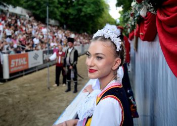 Slobodna Dalmacija – Poljičani traže od Sinjana da im dozvole da i oni trče Alku!?; ‘Neka se sjete što su obećali, barem dvojica naših…’