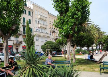 Slobodna Dalmacija – Povijesna zgrada na Matejuški pretvara se u hotel: ‘Nisu obrtnici radili da bi HDZ-ovci orgijali s hotelima’