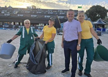 Slobodna Dalmacija – Pred njima je jutros najveći posao, a one se smiju! Na Park mladeži stigao im je i šef: ‘Po mom iskustvu, do 10 sati…’