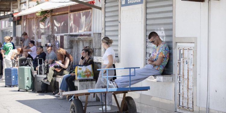 Slobodna Dalmacija – SDP-ova gradonačelnica opisala splitski kolodvor: ‘Oko mene smeće, kladionice, razbijena stakla, miris masnoće…’