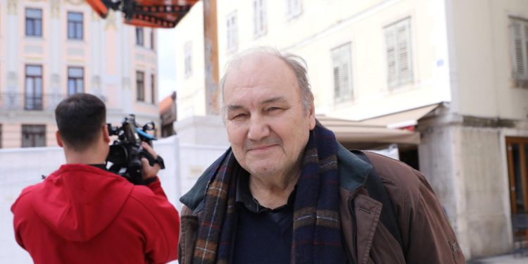 Slobodna Dalmacija – ‘Sad ispada da Kuzma Kovačić može uklesati na gradski štandarac svoj rođendan i nitko to ne smije mijenjati?!’