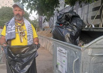Slobodna Dalmacija – Sakupljača boca Božu Majića cijeli Split zna: ‘Sram me, neugodno mi je dok vučem iz kontejnera, ali šta ću, moram’