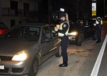 Slobodna Dalmacija – Što je ovim vozačima? Policija u Kaštelima opet uhvatila jednog koji ne smije ni blizu automobila. A kazna