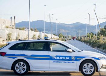 Slobodna Dalmacija – Tragična smrt dječaka zavila u crno hrvatski kraj; slijetanje motociklom bilo je kobno: ‘Nisu svjesna odgovornosti…’