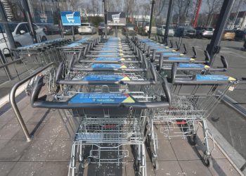 Slobodna Dalmacija – Trgovine ovog lanca u Splitu radit će svaku nedjelju do kraja ljeta! Evo kakva je situacija danas s drugim dućanima…