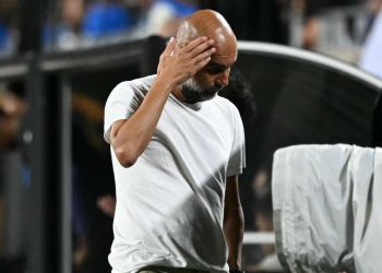 Slušajte u kutiji – Grad, PEP PROBLEMI. OUCH BECKHAM …