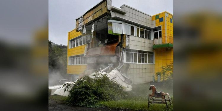 Snažan potres na ruskom na dalekom istoku iskre upozorenja o cunami (videozapisi) – RT World News