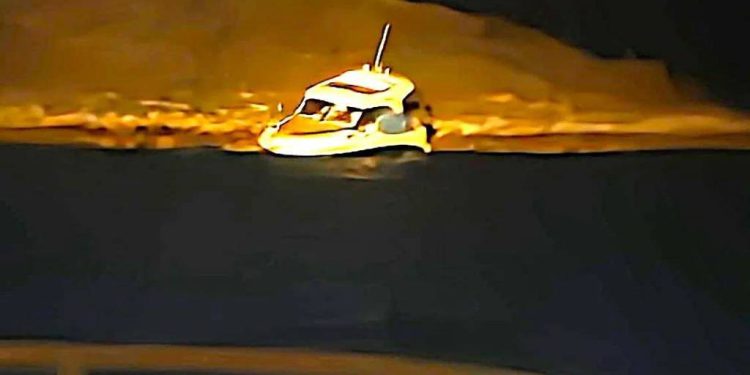 Spašeni su svi putnici, među kojima i dva djeteta!