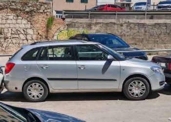 Splitske muke po parkiranju