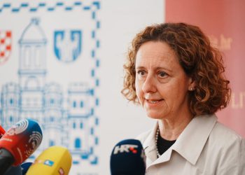 Splitsko ljeto prvi put bez prijenosa HRT-a. Ministrica o HNK Split i organizaciji: “Očekujem profesionalniji pristup”