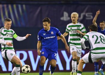 Sportske novosti – Bio je prekrižen, ali vjerovao je u sebe i sad s osmijehom šeće Maksimirom. Imaju li takav osmijeh i Petković i Pjaca?