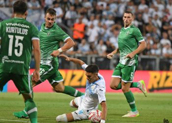 Sportske novosti – Bugari: ‘Rijeka praktički nije stvorila šansu’ Trener Mota: ‘Iznenadili su me, a teško je igrati na tako skliskoj travi’