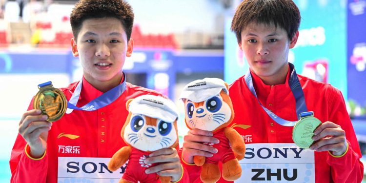 Sportske novosti – Cheng Zilong i Zhu Zifeng novi su svjetski prvaci u sinkroniziranom plivanju, slavili su u uzbudljivom finalu