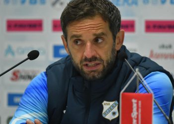 Sportske novosti – Đalović uoči utakmice istine: ‘Nama će trebati predstave s Maksimira i Poljuda, ali, pritisak je na njima’