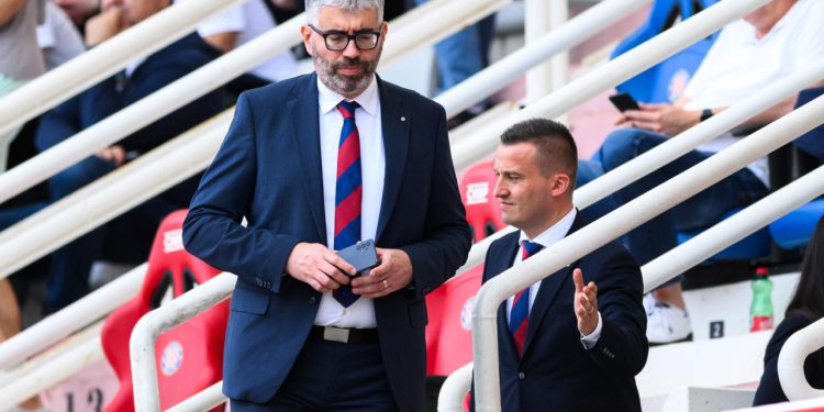 Sportske novosti – Dobro nam došli, ali samo za hrvatsku ligu, Hajdukova pojačanja ne mogu igrati u Europi!