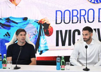 Sportske novosti – FOTO Goran Vučević kasnom objavom poslao jasnu poruku svim igračima Hajduka: ‘Živi za to…’